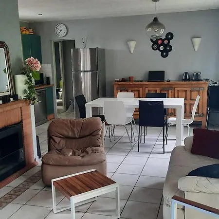 La Aux Acacias~vacances Nature Et Au Calme Holiday home