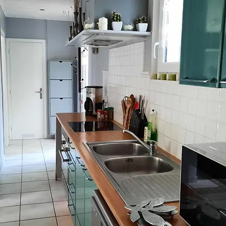 Holiday home La Aux Acacias~vacances Nature Et Au Calme *
